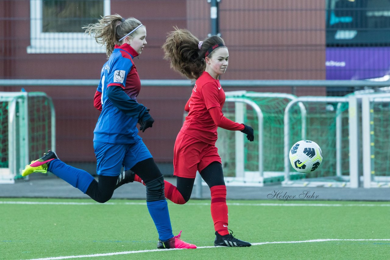 Bild 170 - wCJ Eimsbuettel - VfL Pinneberg : Ergebnis: 6:2